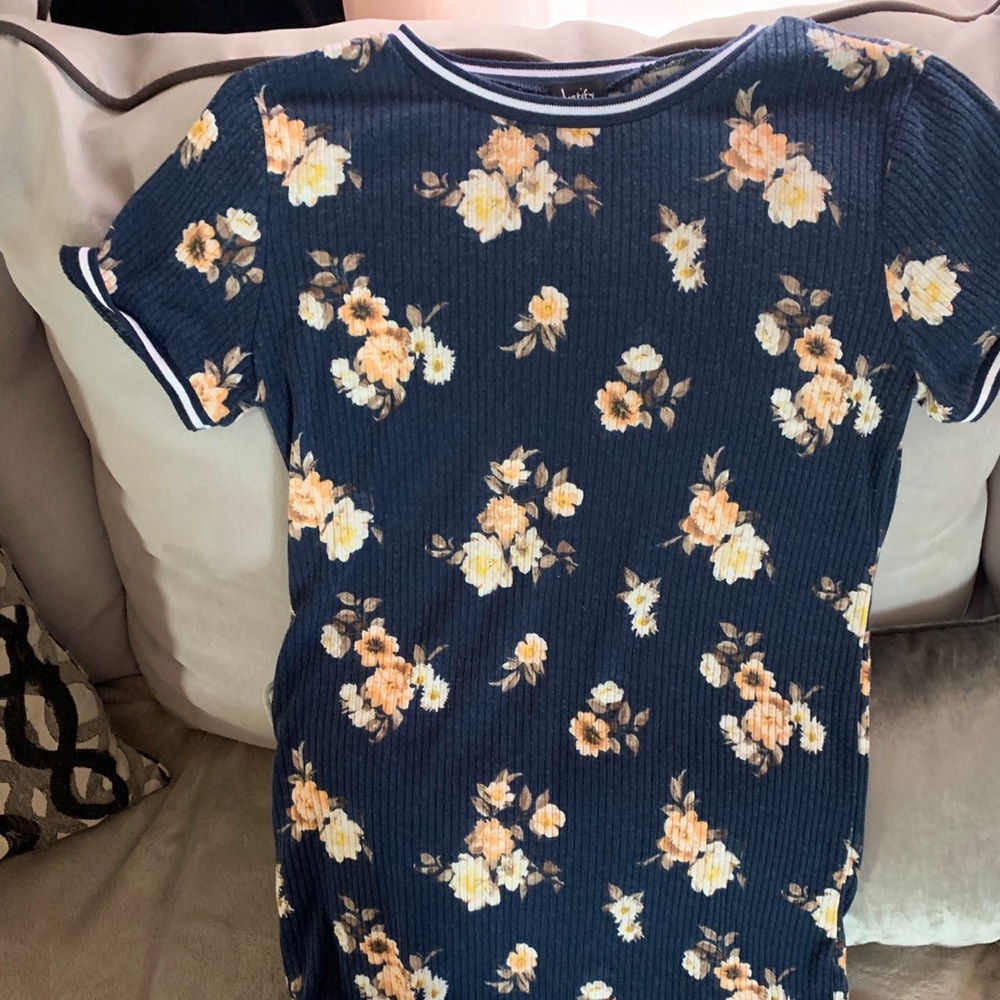 Stretchy dress